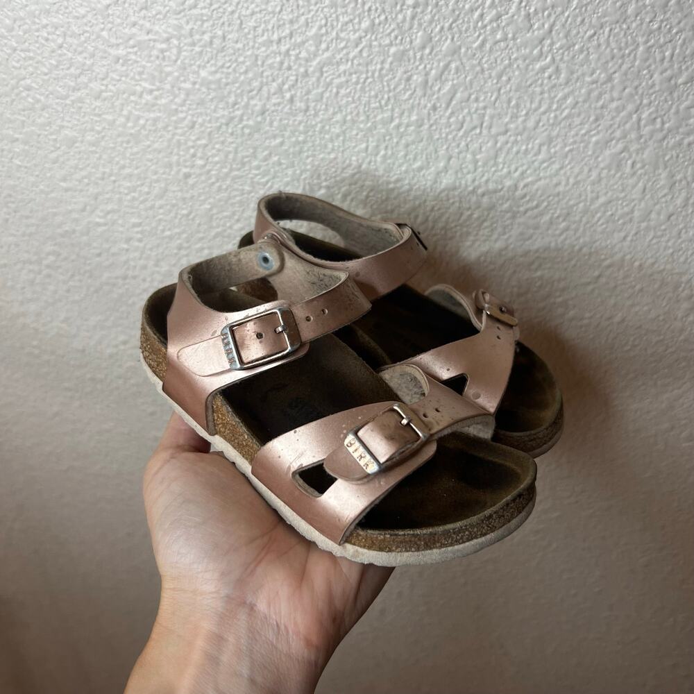 Birkenstock Rio sandals in rose gold and white sole 25 / C7